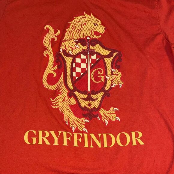Harry Potter Mens Sz Large TShirt Gryffindor Unisex Magic Play Universal Studios - Picture 4 of 9